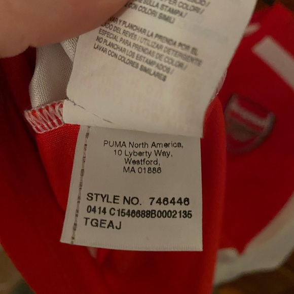 Arsenal soccer Jersey - Picture 6 of 7